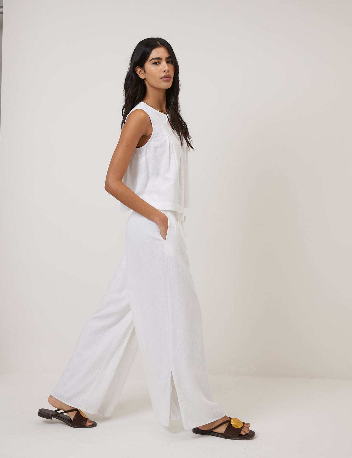 White Pleated Shell Linen-Rich Tate Top
