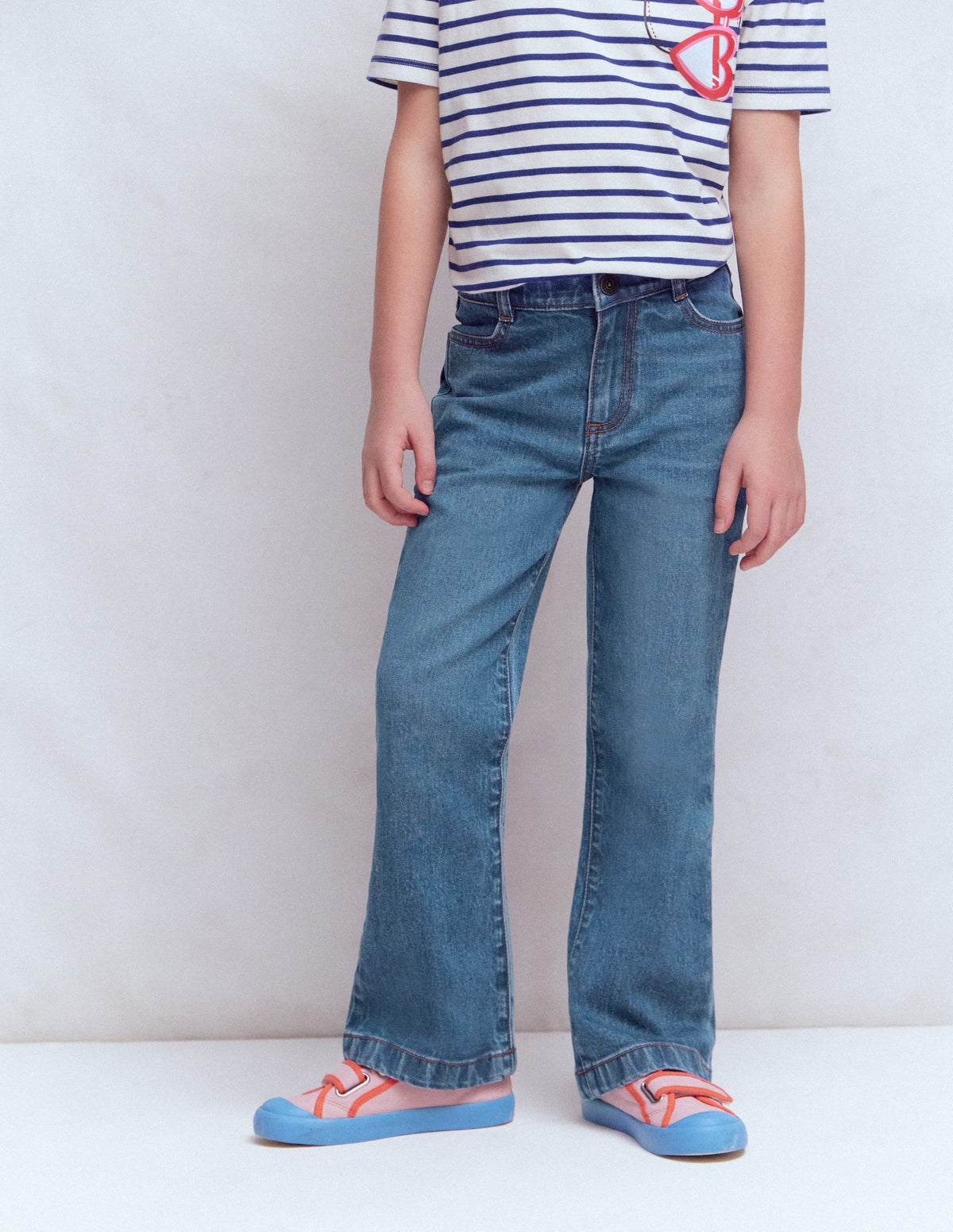 Kick Flare Jeans-Mid Vintage