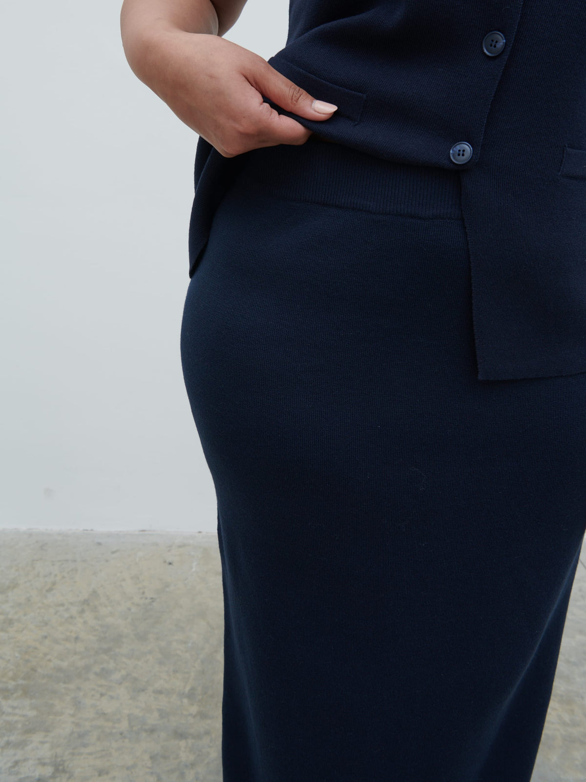 Alba Knit Maxi Skirt Curve - Navy
