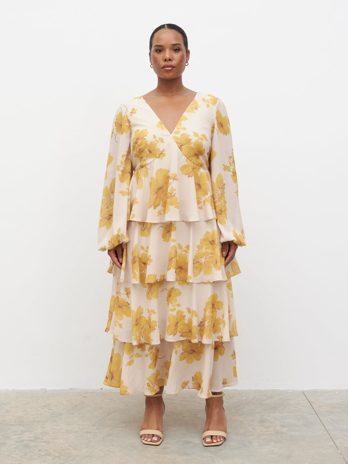 Ashton Ruffle Midaxi Dress Curve - Yellow Ochre Floral