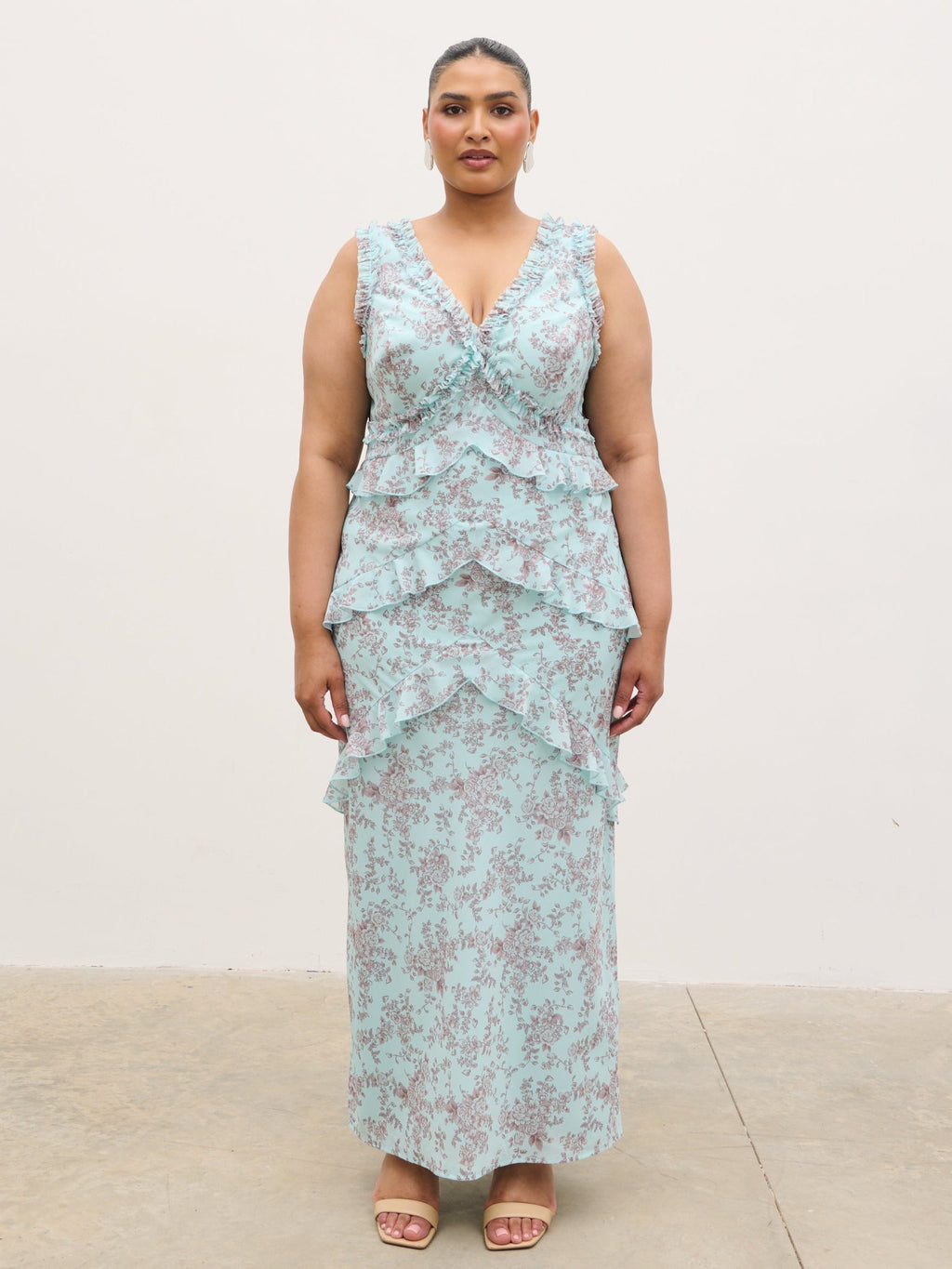 Aurelia Ruffle Maxi Dress Curve - Seaspray and Brown Floral