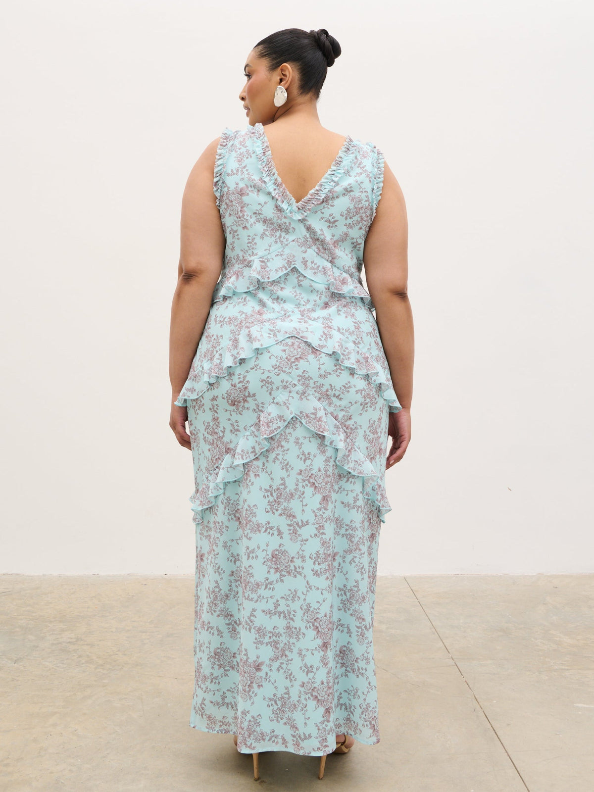 Aurelia Ruffle Maxi Dress Curve - Seaspray and Brown Floral