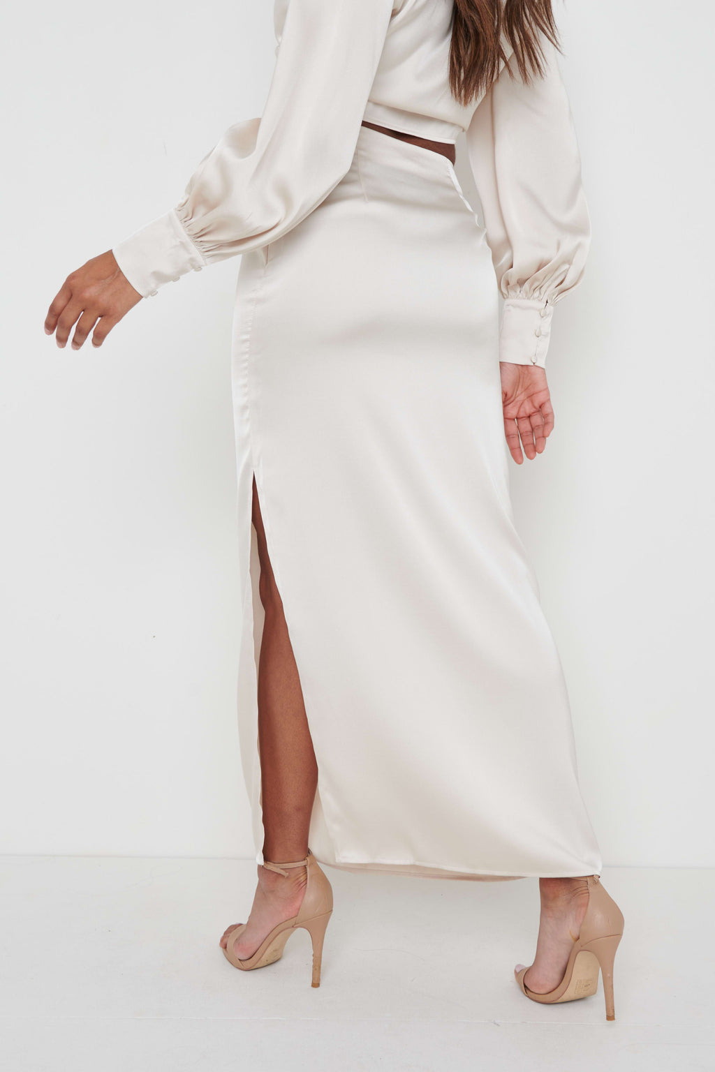 Bec Ruched Waist Midaxi Skirt - Oyster