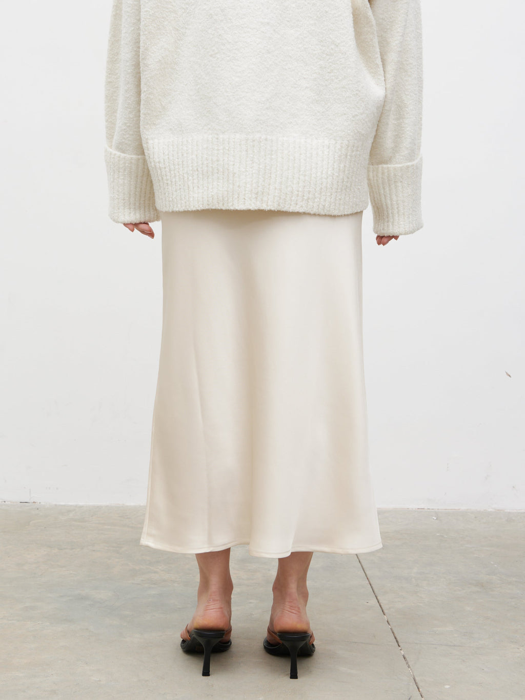 Breya Satin Midaxi Skirt - Oyster