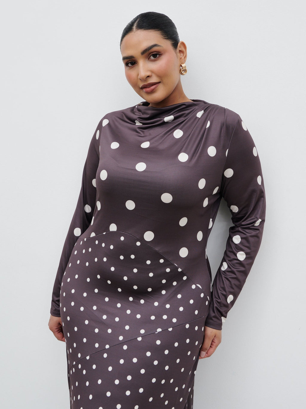 Delilah Asymmetric Maxi Jersey Dress Curve - Polka Dot