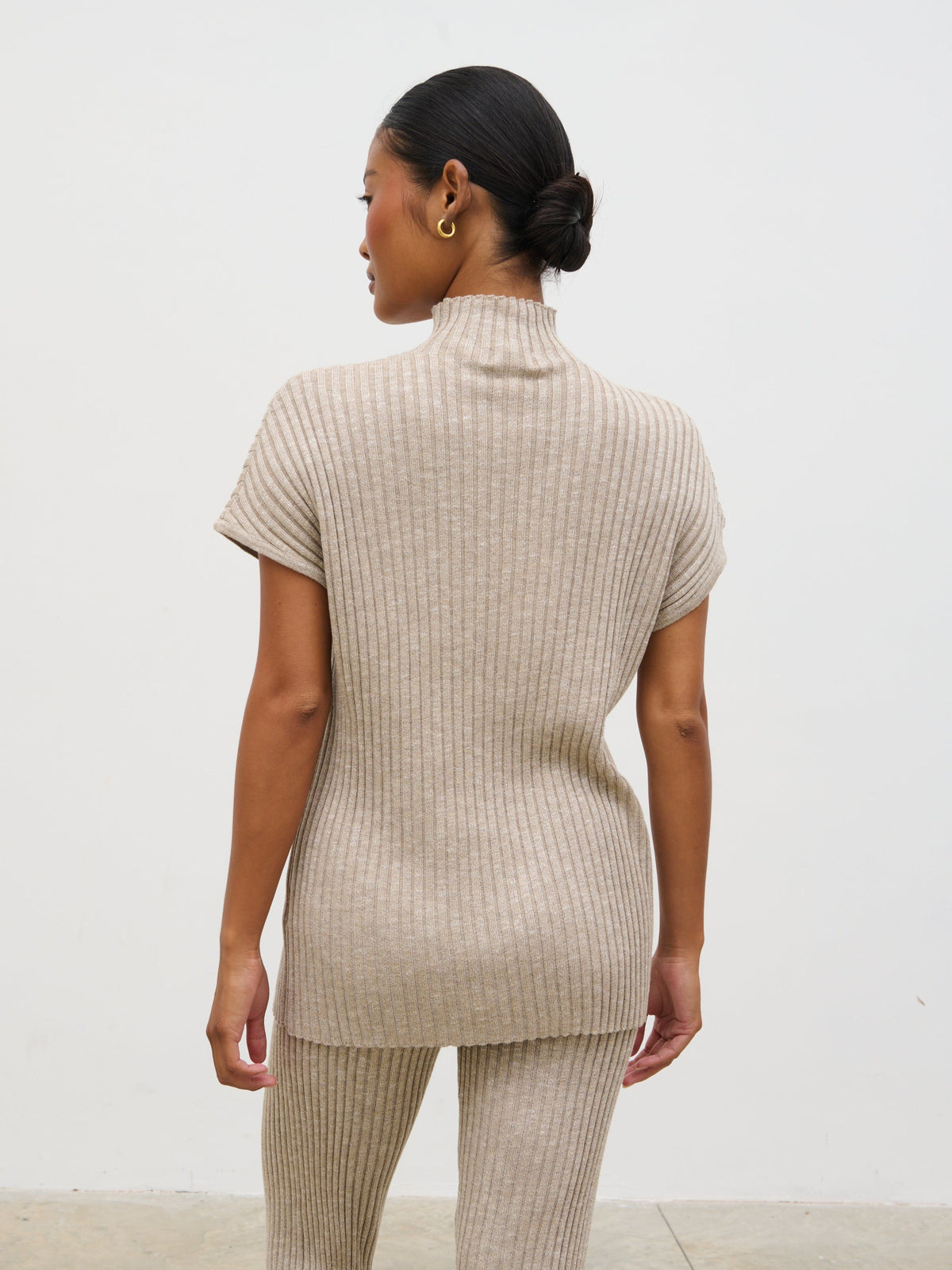 Dionne Short Sleeve Knit Top - Taupe Marl