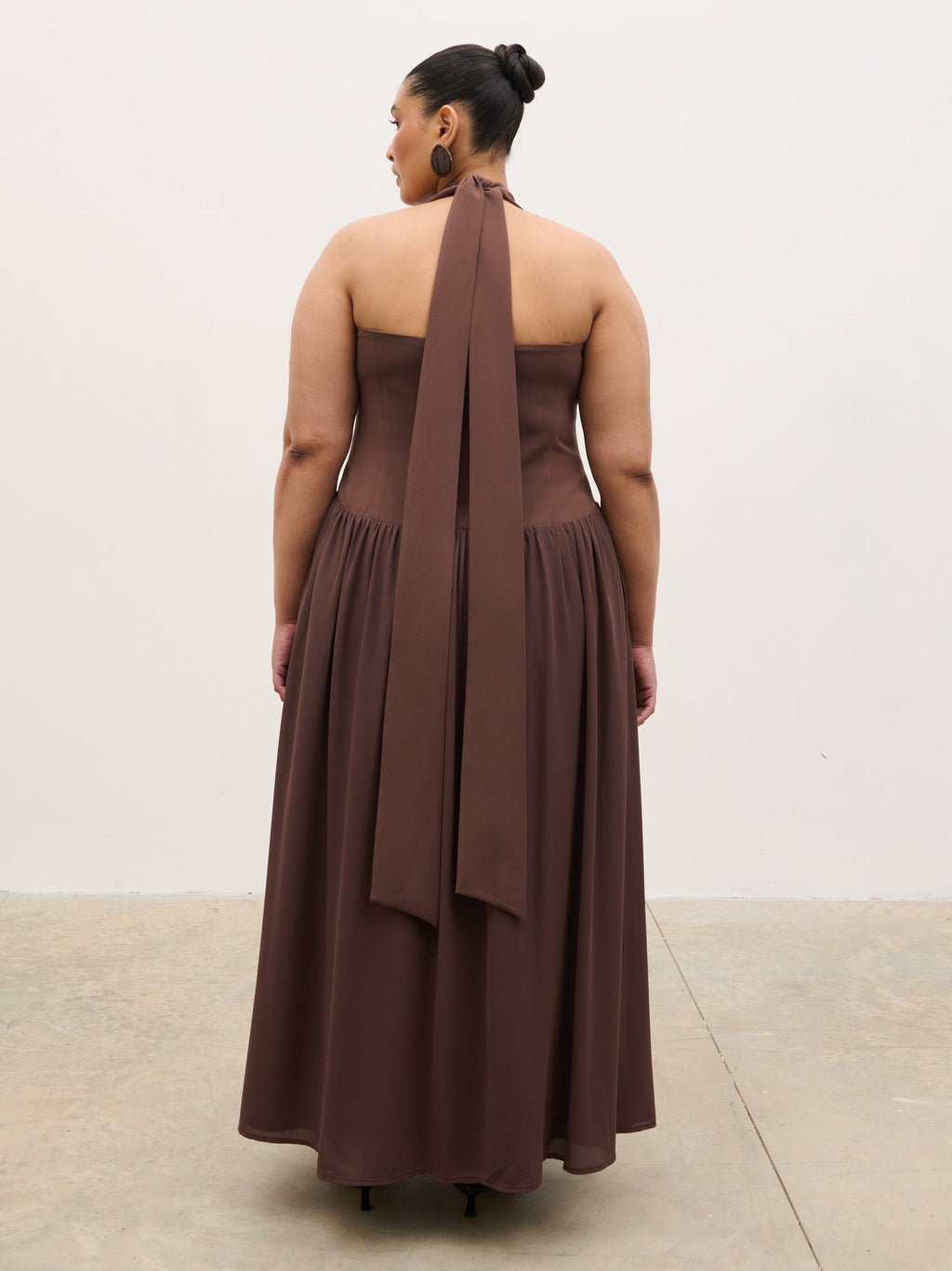 Isadora Drop Waist Maxi Dress Curve - Chocolate Brown