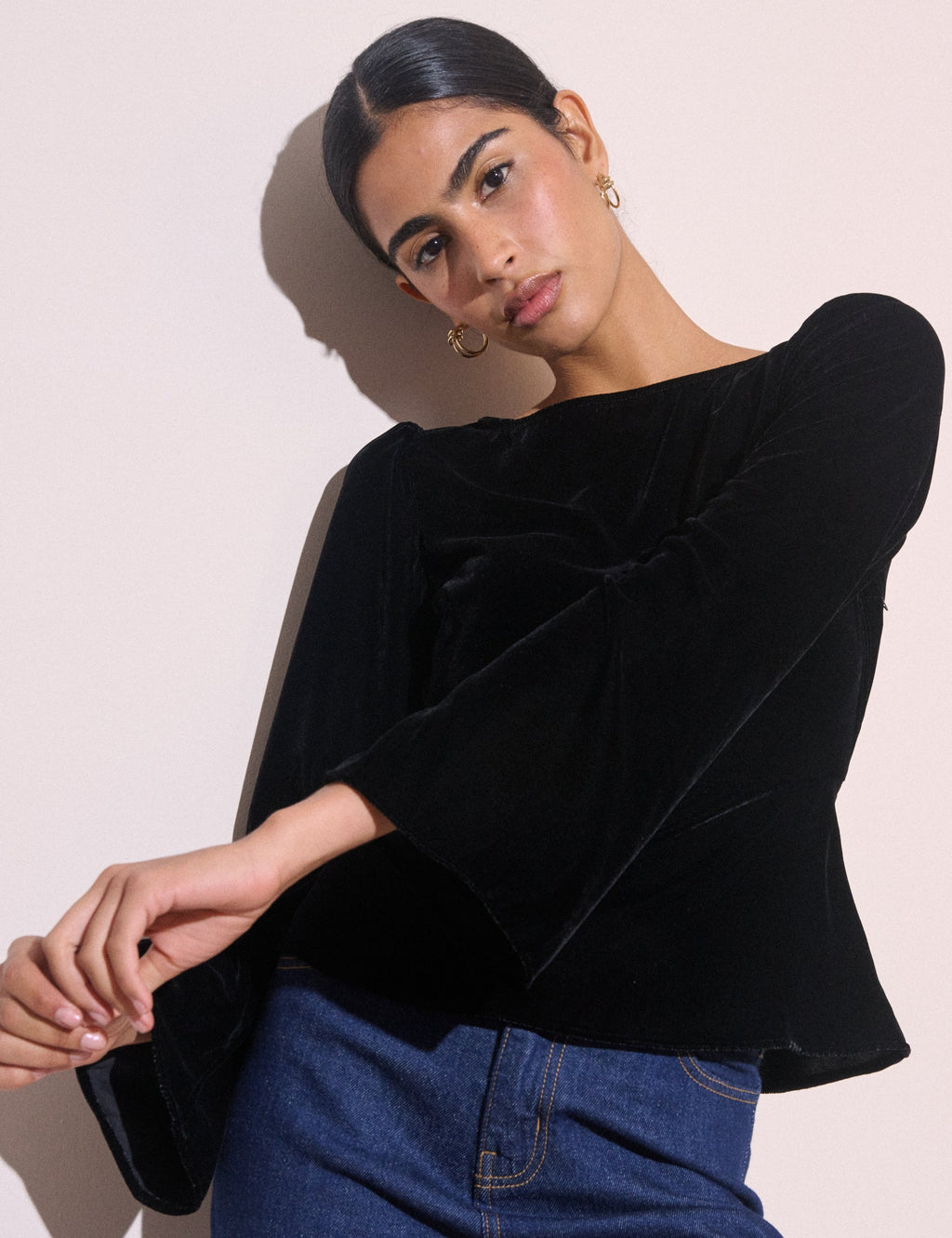 Black Fluted Sleeve Velvet Eva Top