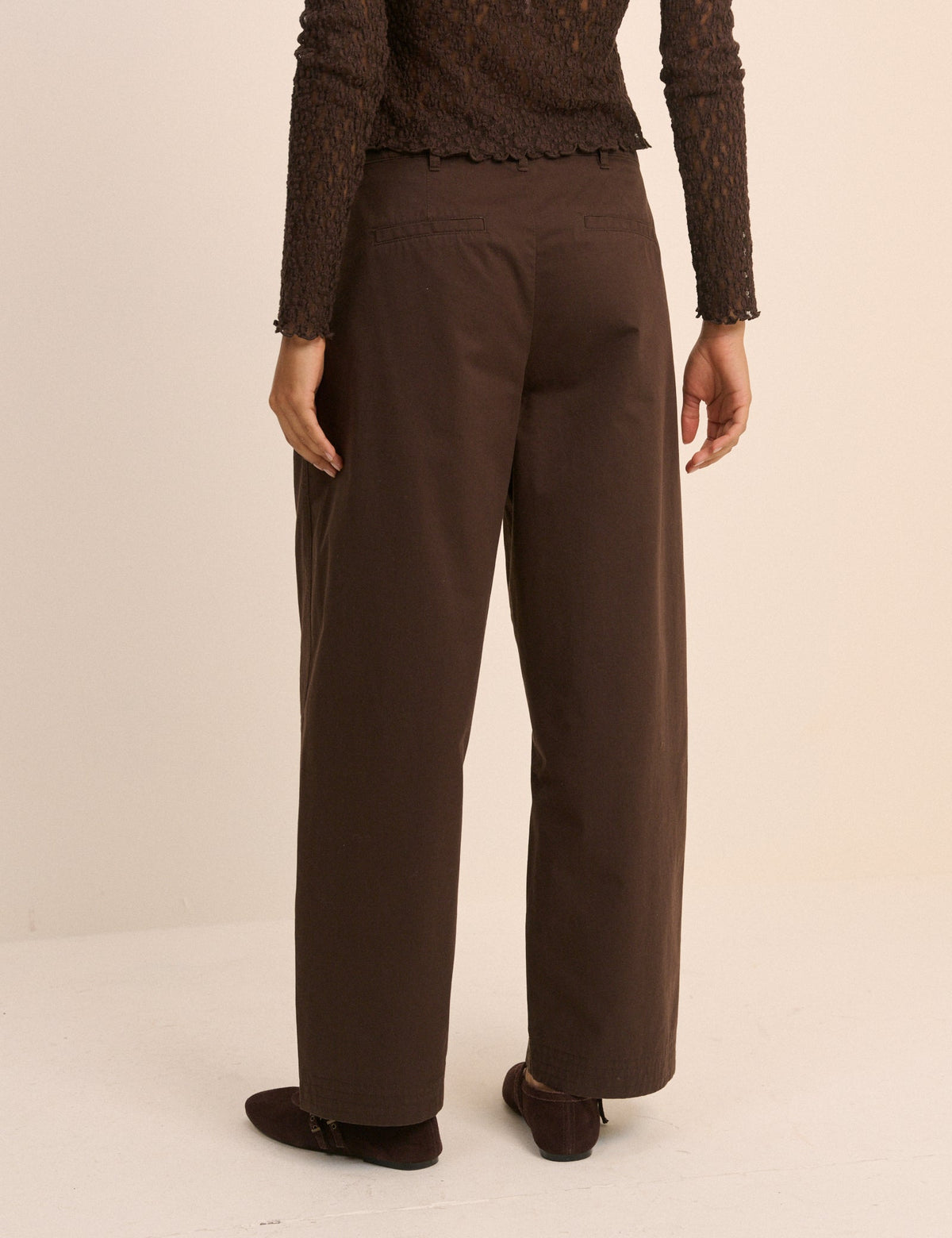 Brown Pleated Subtle Barrel Trousers