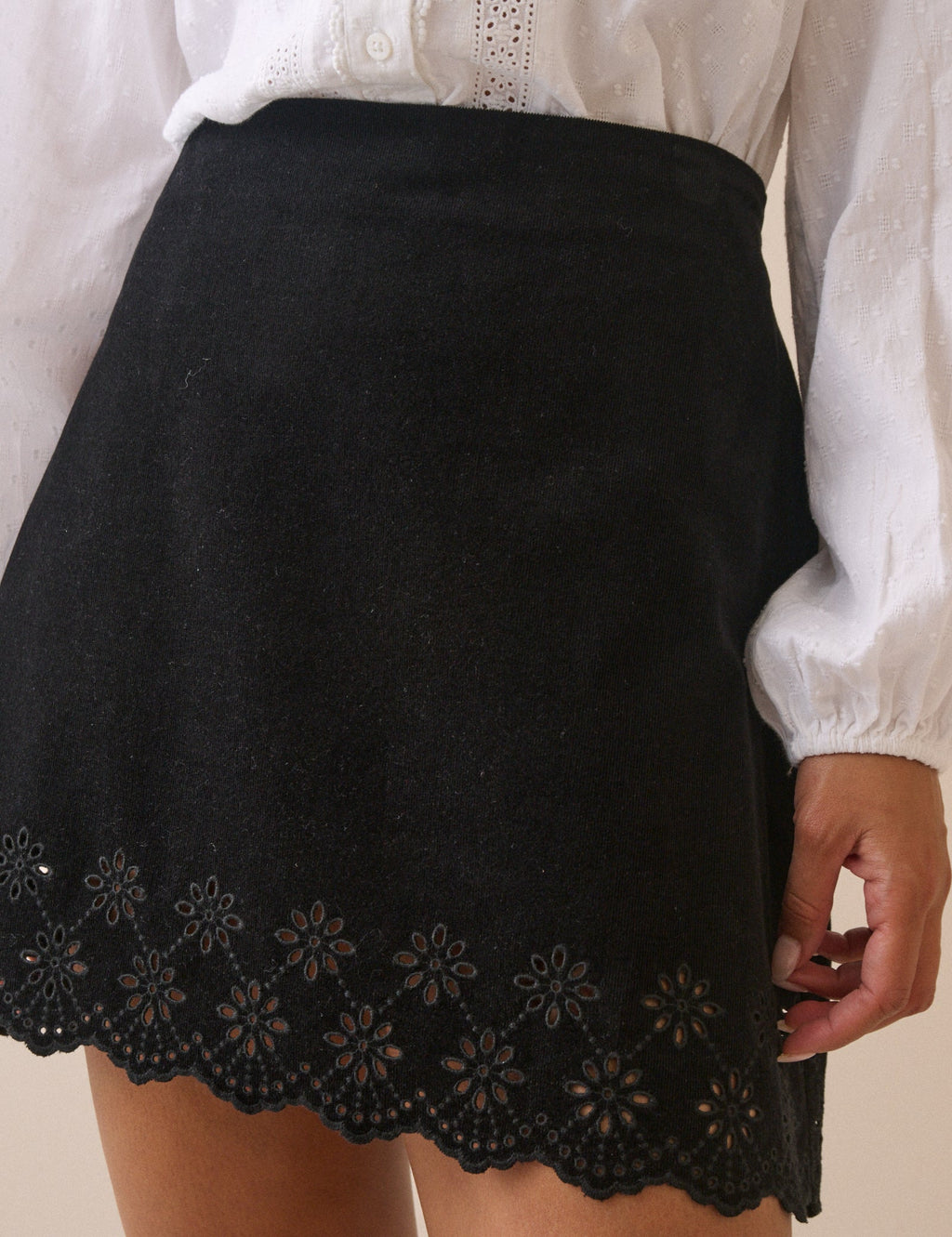 Black Scallop Hem Cord Skirt