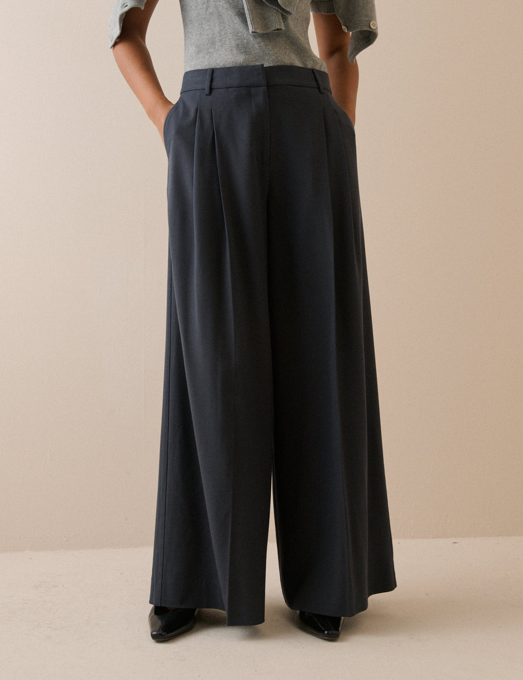 Grey Mid-Rise Wide Leg Trousers