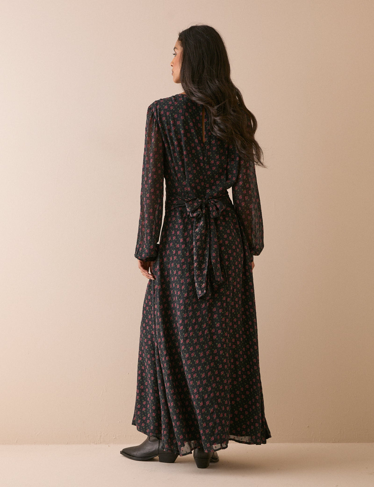 Black Floral Ruched Ines Maxi Dress