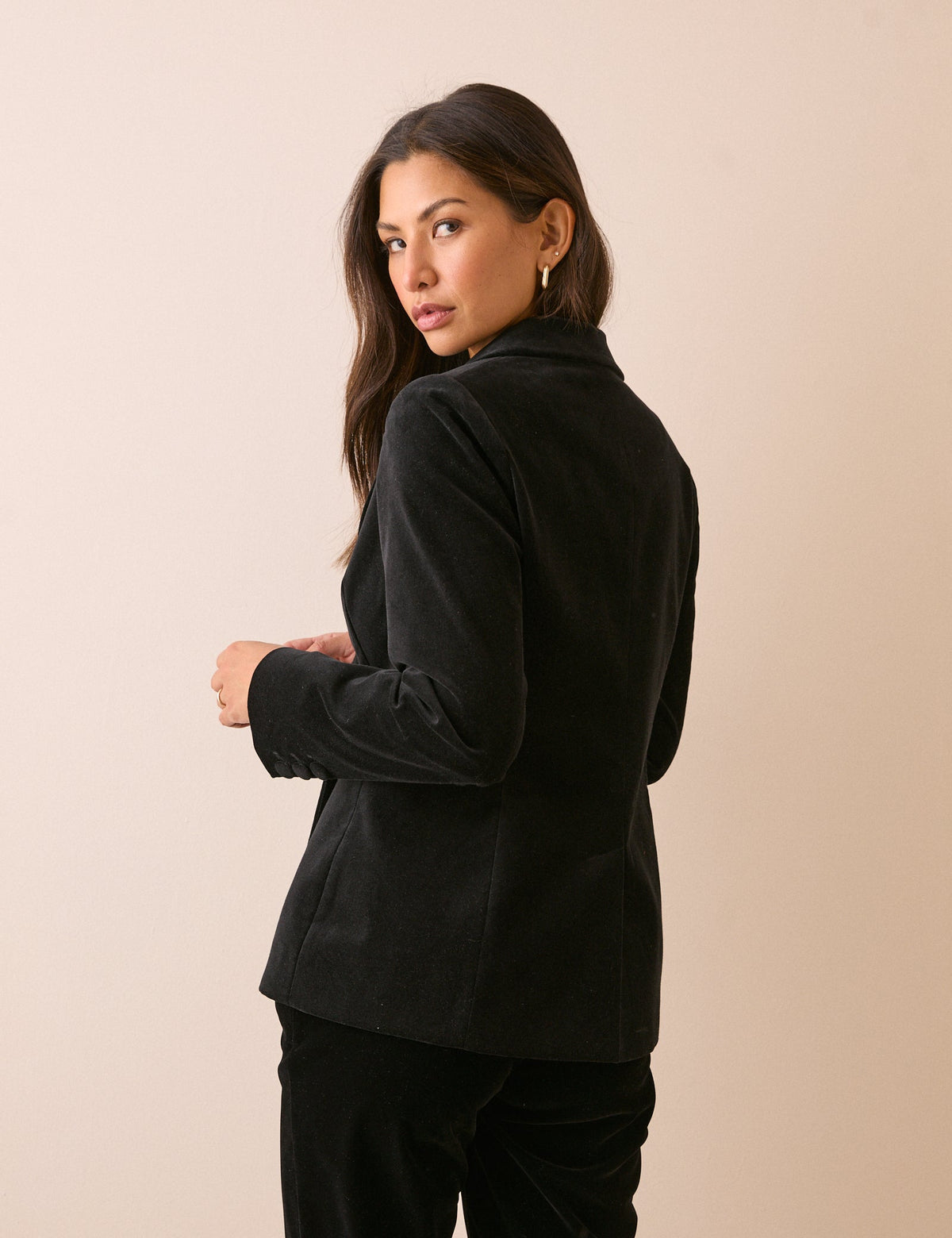 Black Double-Breasted Velvet Blazer
