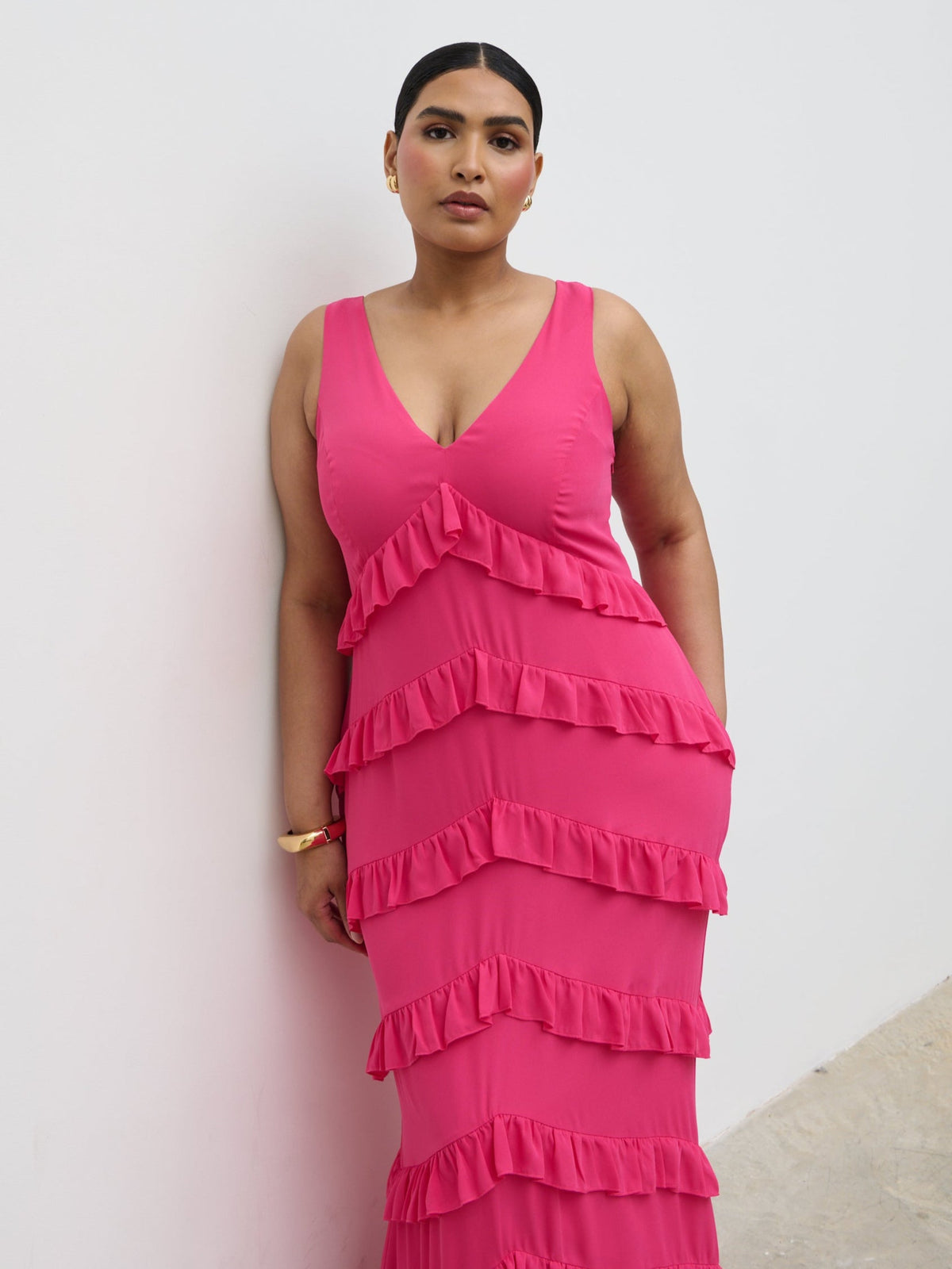 Piper Ruffle Maxi Dress Curve - Fuchsia