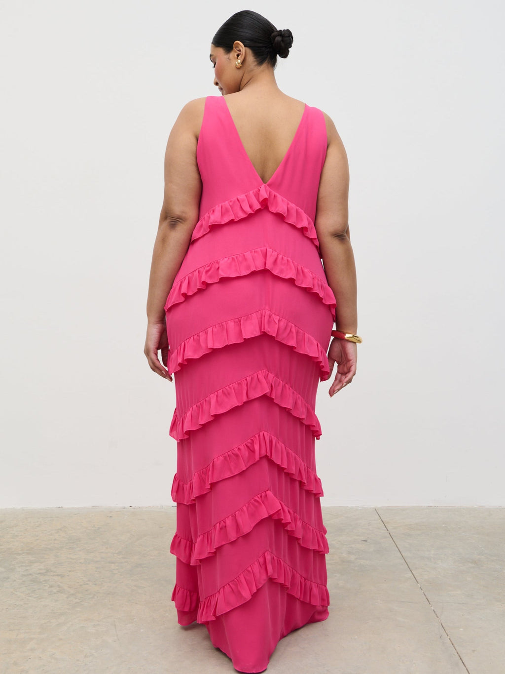 Piper Ruffle Maxi Dress Curve - Fuchsia