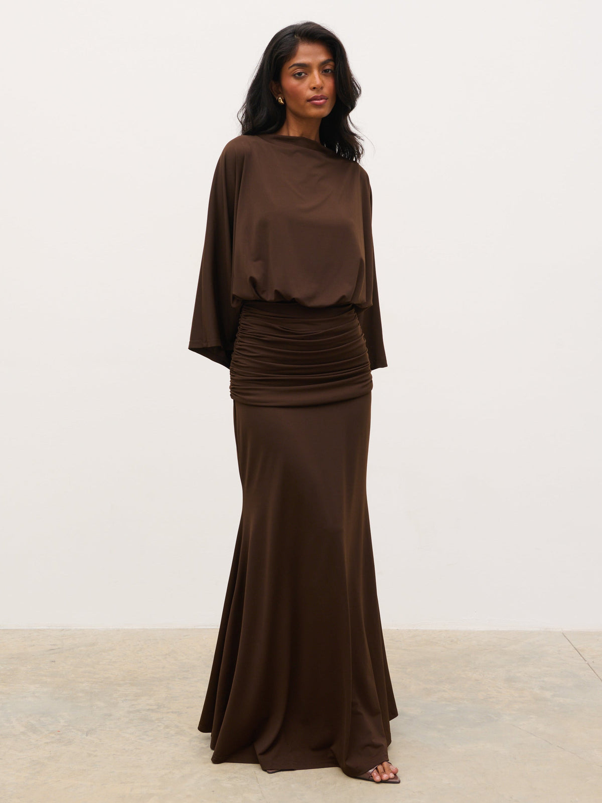 Riven Jersey Ruched Waist Maxi Dress - Chocolate Brown