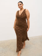 Zoey Lace Midaxi Dress Curve - Brown