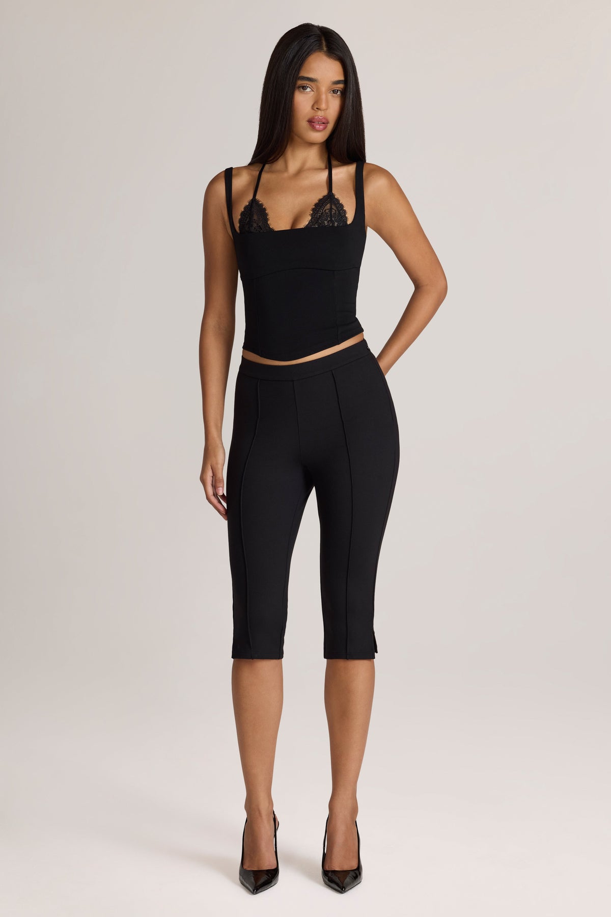 Ponte Capri Leggings in Black