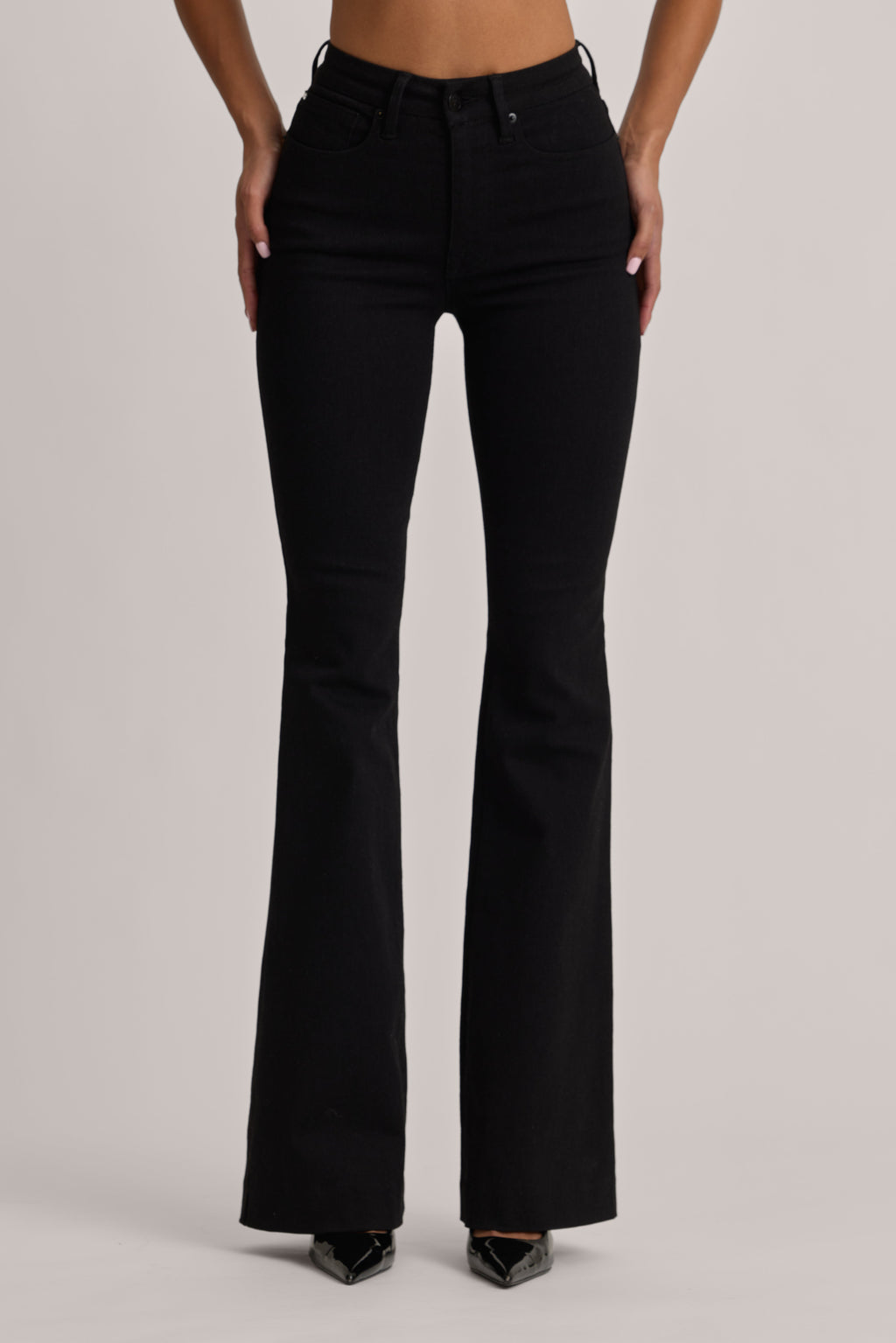 High-Rise Flared Jeans in Black Wash